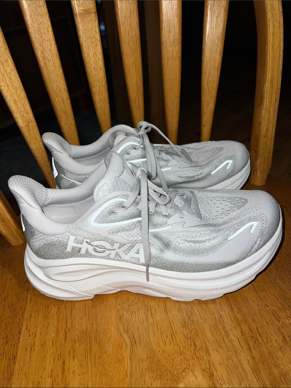 Hoka One One Clifton Cosmic Grey 1162031-CRDS Women's Size 9D